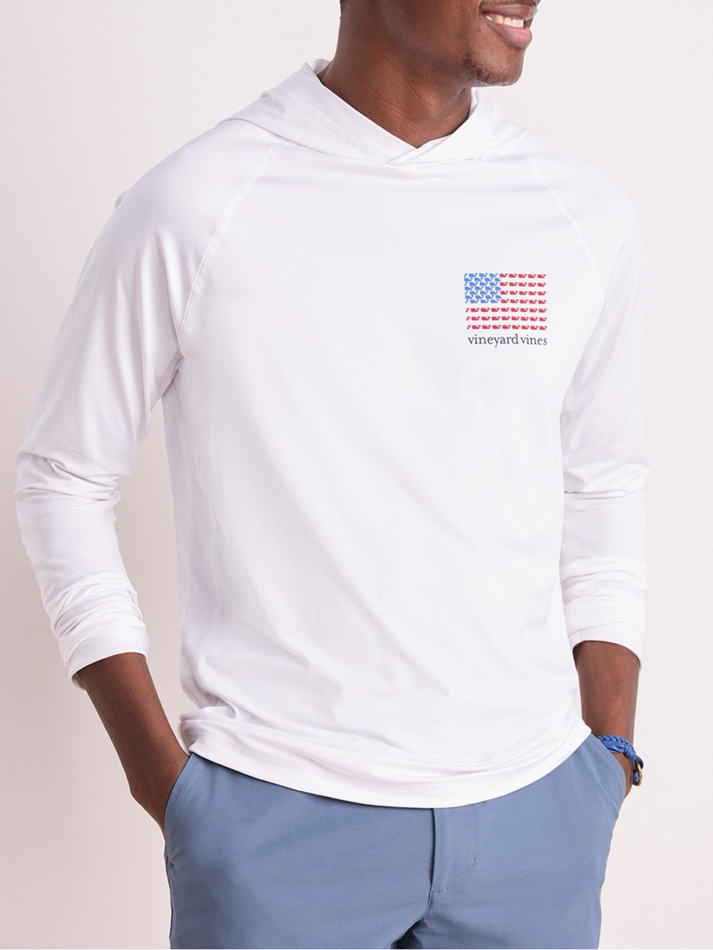 NWOT Vineyard Vines Men’s Micro Whale Flag Long-Sleeve Harbor Performance Hoodie